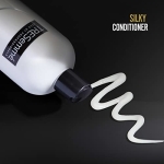 TRESemmé Conditioner Moisture Rich 3 Count for Dry Hair Professional Quality Salon-Healthy Look and Shine Moisture Rich Formulated with Vitamin E and Biotin 28 oz - Image 8
